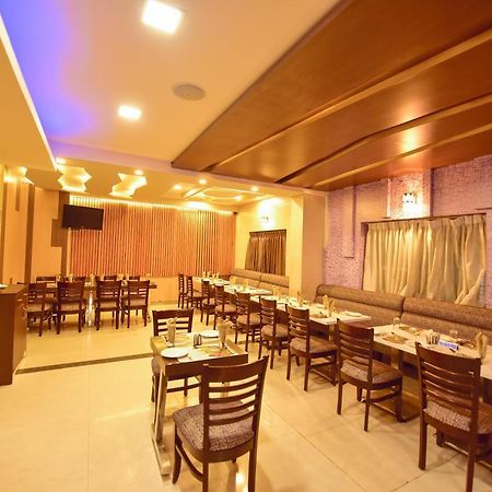 Hotel Sanman Gardenia Bangalore Exteriör bild