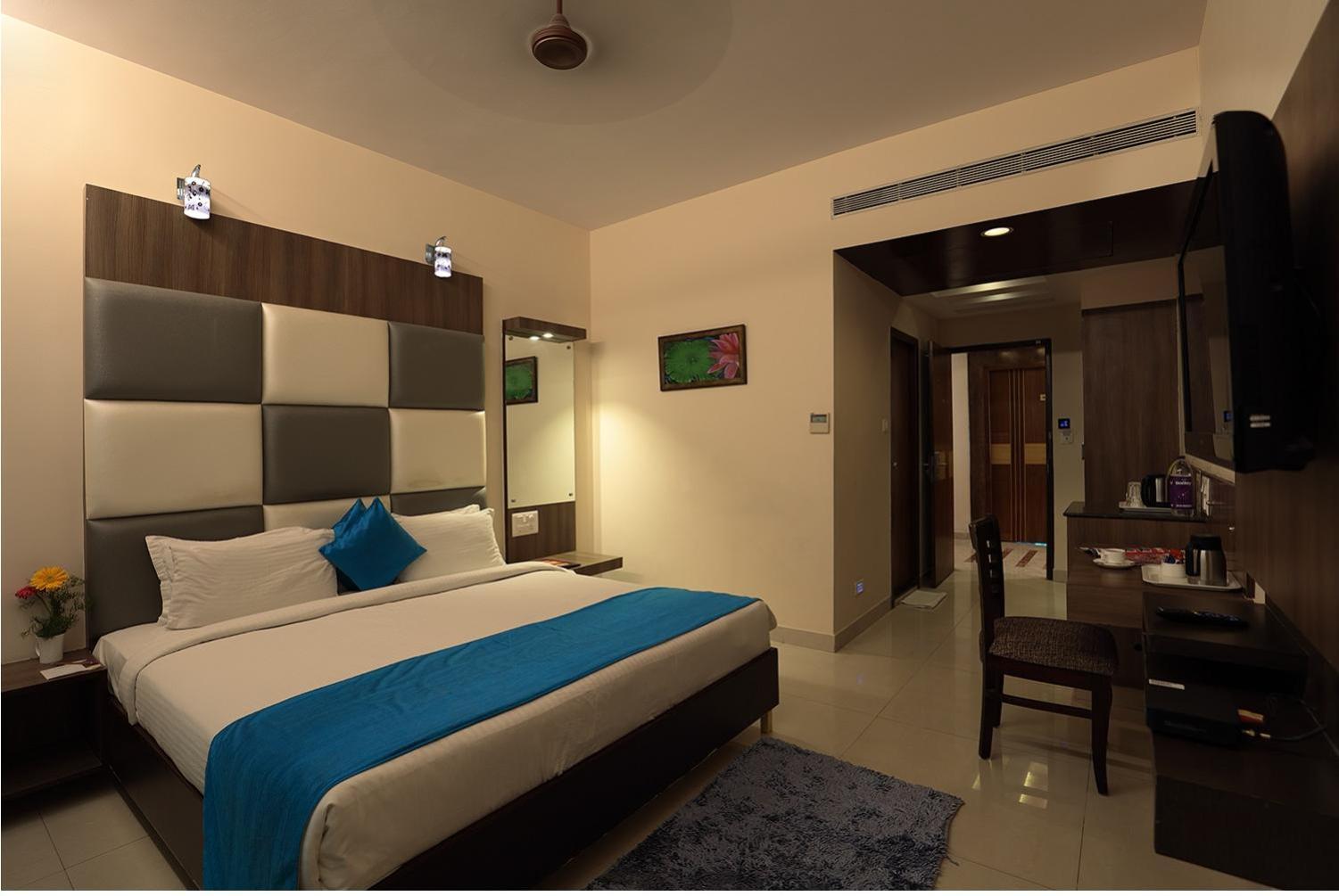 Hotel Sanman Gardenia Bangalore Exteriör bild