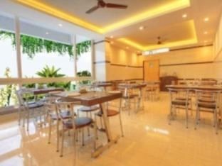 Hotel Sanman Gardenia Bangalore Exteriör bild