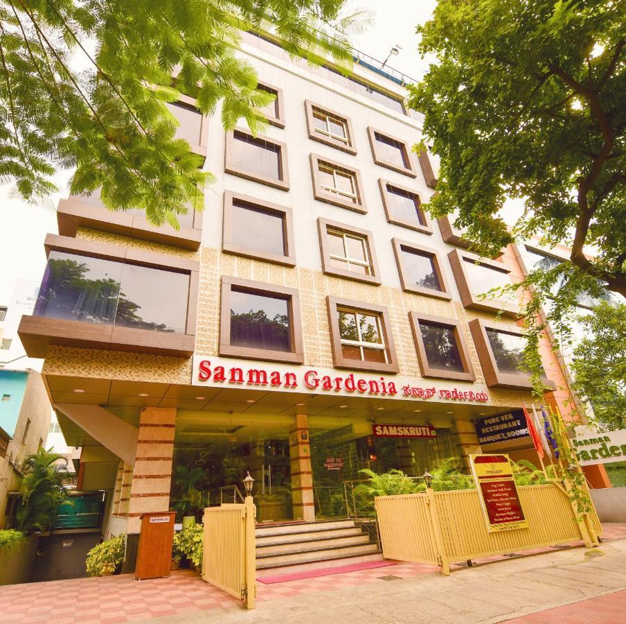 Hotel Sanman Gardenia Bangalore Exteriör bild