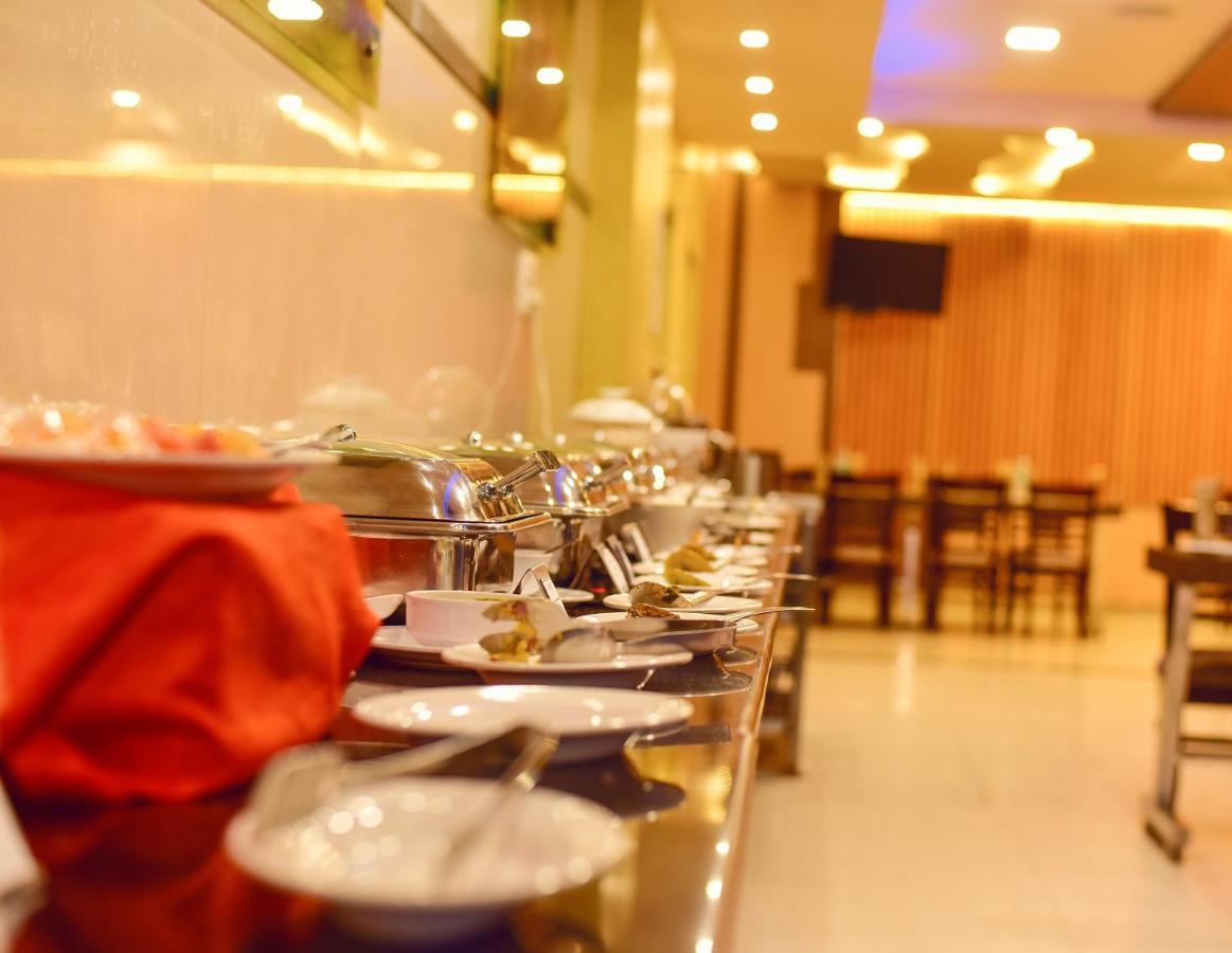 Hotel Sanman Gardenia Bangalore Exteriör bild